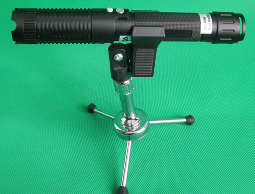 (image for) 830nnm 1500mw IR laser pointer Protable laser - Click Image to Close
